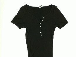 Black women's t-shirt Black women's t-shirt