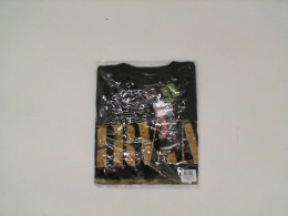 ROCK@TEES Black round neck t-shirt with rock band pattern