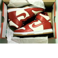 Nike sports shoes Nike sports shoes