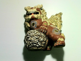 Japanese Souvenirs Kutani Lion