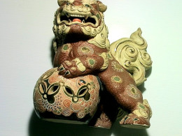 Japanese Souvenirs Kutani Lion