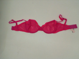 Women's pink bra Women's pink bra