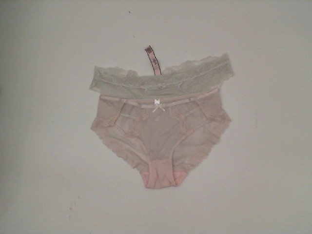 Set of 2 Women's pink lace panties Set of 2 Women's pink lace panties
