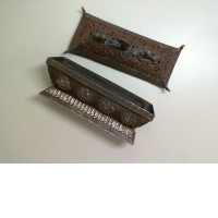 Metal vase with lid for storing incense