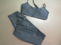 Women's sports suit, legings + top Women's sports suit, legings + top