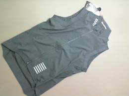 Women's sports jacket with zip, sleeveless, gray Women's sports jacket with zip, sleeveless, gray