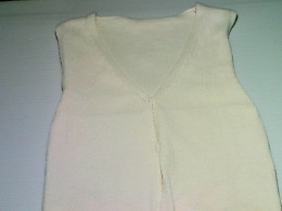 Women's Knitwear Vest Sweater Wearing