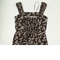 Light red long dress with leaf pattern