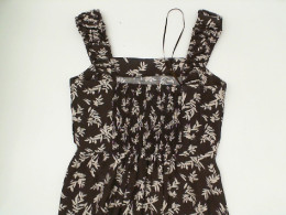 Light red long dress with leaf pattern