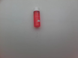 Facial Makeup Cleansers