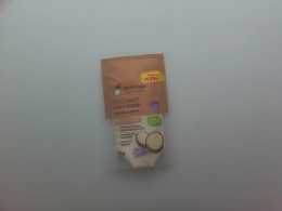 Coconut scrub for body