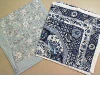 Set of 2 fabric scarves