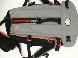 tail port bag courage 