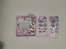 Set of 3 KULOMI stickers Set of 3 KULOMI stickers