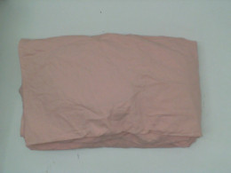 Light pink mattress cover