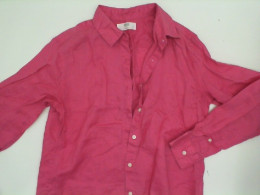 Pink UNIQLO shirt Pink UNIQLO shirt