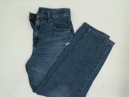 Men's jeans. Size M