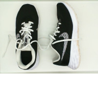 Women's black-white Nike shoes
