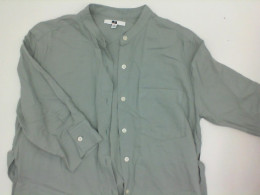 Light green long UNIQLO shirt Light green long UNIQLO shirt