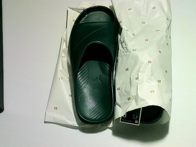 Slipes Male sole rubber (plastic) top of artificial latner Slipes Male sole rubber (plastic) top of artificial latner