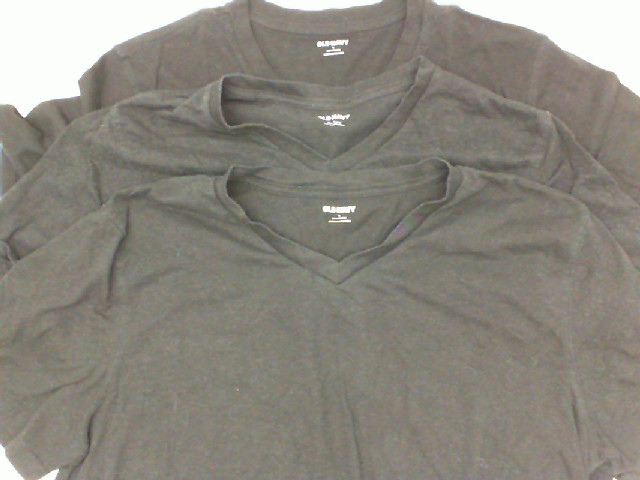Set of 3 Black V-neck shirt Set of 3 Black V-neck shirt