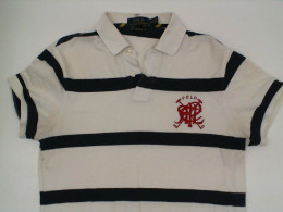 White collar shirt with blue pattern