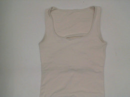 Women's white tank top Size M