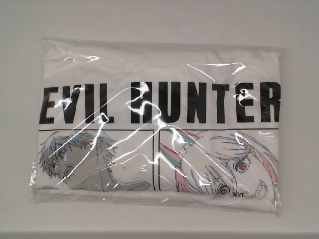 White round neck T-shirt with cartoon pattern Size XXL White round neck T-shirt with cartoon pattern Size XXL