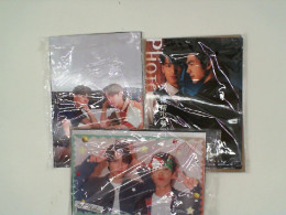 Set of 3 Celebrity postcards 