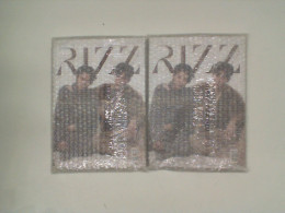 Set of 2 Magazine RIZZ