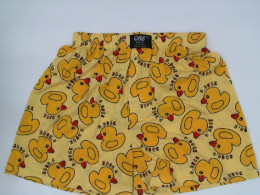 Yellow duck pattern boxer shorts 