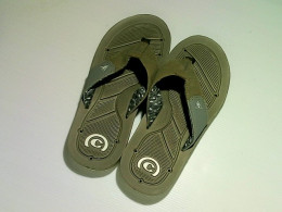 Cobian Men's Draino slipper