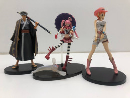 Big SALE! Set of 3 Japanese figures Law, Perona, Nami