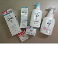 Set of 6, Japanese cosmetics CUREL. Shampoo 1, hair conditioner 1, foam cleanser 1, makeup remover 1, hair cream 1, face powder 1 Set of 6, Japanese cosmetics CUREL. Shampoo 1, hair conditioner 1, foam cleanser 1, makeup remover 1, hair cream 1, face powder 1