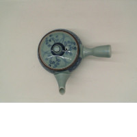 Japanese ceramic teapot 