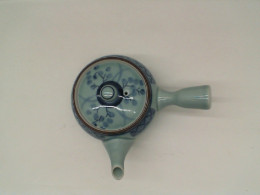 Japanese ceramic teapot 