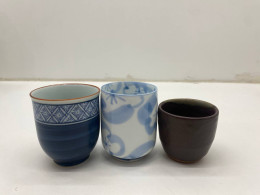Set of 3 Medium-sized tall Japanese ceramic tea cup