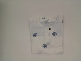 White short sleeve shirt with blue elephant pattern White short sleeve shirt with blue elephant pattern
