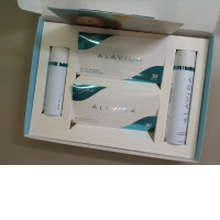 Gift set of ALAVIDA cosmetics, washing foam, face cream, face patches 2 packs