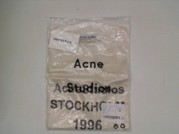 White round neck t-shirt Szie M White round neck t-shirt Szie M