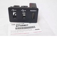 Set of 4  USB ADAPTER COVER FOR MITSUBISHI PAJERO MONTERO  8718A027