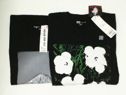 Set of 2 Black round neck shirt with floral pattern