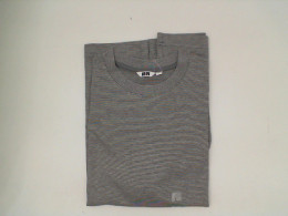 Black and white round neck shirt Size L