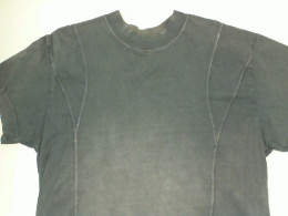 Green women's round neck shirt Size M 