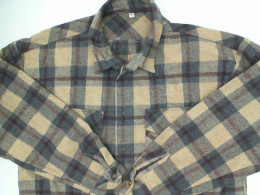 Plaid long-sleeved shirt Size S