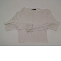 White long-sleeved round neck t-shirt Size Xs White long-sleeved round neck t-shirt Size Xs