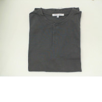Men's gray round neck short sleeve shirt Men's gray round neck short sleeve shirt
