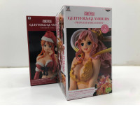 Big Sale! Set of 2 Japanese figures Nami and Shirahoshi