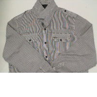 Black and white long-sleeved shirt Size L