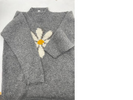 Gray sweater with floral pattern 